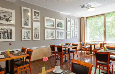 Leonardo Hotel Berlin KU'Damm Hotel in zona Bucherbogen