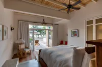 Itz'Ana Resort & Residences Các khách sạn ở 