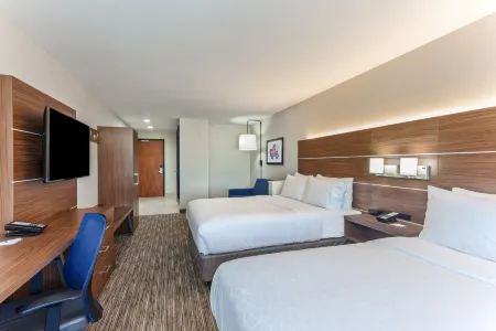 Holiday Inn Express & Suites Elk Grove West I-5 Отели рядом с достопримечательностью «Парк Вельма & Лестер Кинг»