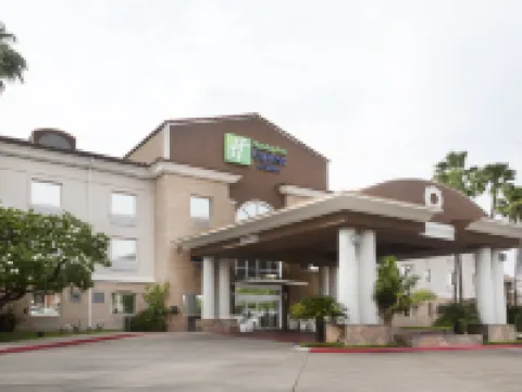 Holiday Inn Express & Suites Brownsville by IHG Hotels in Brownsville