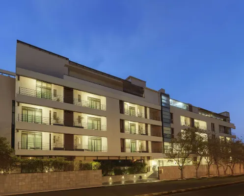 Sarovar Portico Outer Ring Road Bengaluru - С парковкой
