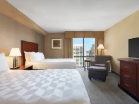 Holiday Inn NATIONAL AIRPORT/CRYSTAL CITY by IHG Hotels in Arlington