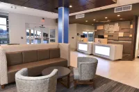 Holiday Inn Express & Suites Madisonville