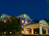 Holiday Inn Express & Suites INDEPENDENCE-KANSAS CITY by IHG Hotels in Independence