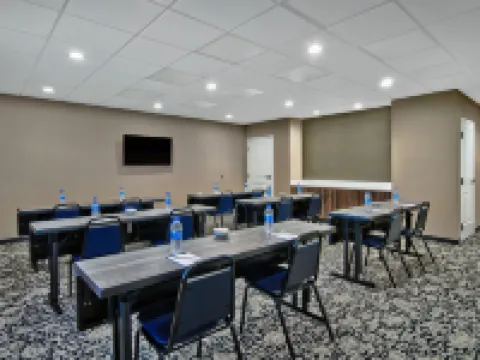 เรสซิเด้นซ์อินน์ บาย มาริออทต์ รีดิ้ง โรงแรมในไวโอมิสซิง