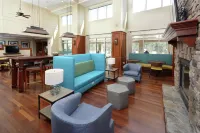 Hampton Inn & Suites Clinton - I-26