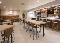 Doubletree by Hilton Chico - بار
