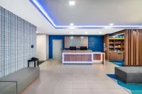 Microtel Inn & Suites by Wyndham Hot Springs - 2-Star