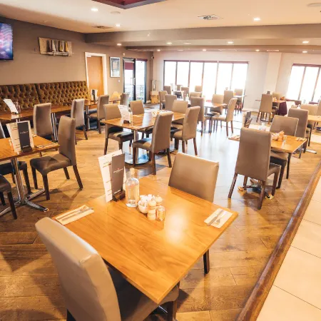 Blackpool Fc Hotel, Radisson Individuals