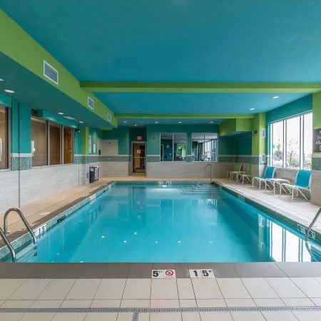 Comfort Inn & Suites Airport North