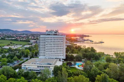 Danubius Hotel Marina Hotel di 