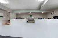 Quality Inn & Suites Near Downtown Mesa