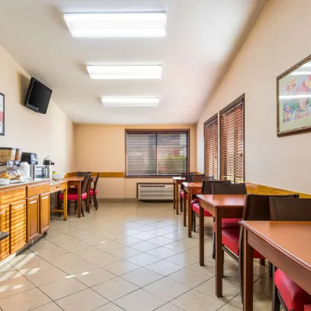 Econo Lodge