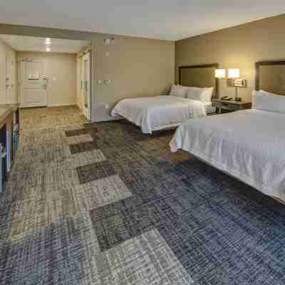 Hampton Inn & Suites Nashville/Hendersonville Rooms