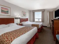 Super 8 by Wyndham Caraquet Hotels in Gloucester County