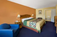 Super 8 by Wyndham Breaux Bridge Hotels in Breaux Bridge