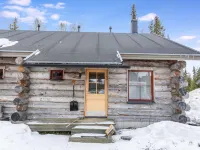 Sapara j 38 Hotels near Äkäslompolo