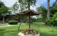 Happy Paradise Hotel di Kampung Janda Baik