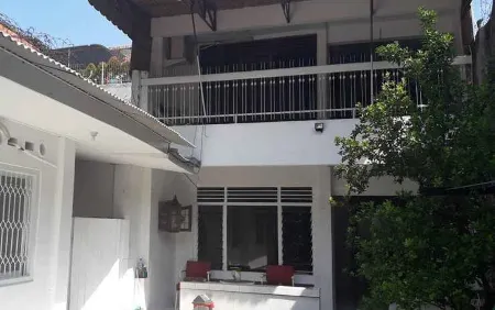 Graha Teras Syariah Отели в г. Kenjeran