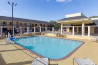 OYO Hotel Ingleside TX - Pool