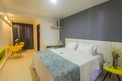 크리스탈 포우사다 Quinta Praia 주변 호텔