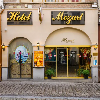Hotel Mozart ギルドハウス周辺のホテル