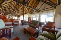 Hobatere Lodge - 2 Sao
