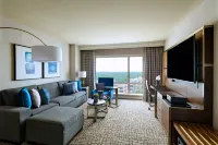 The Woodlands Waterway Marriott Hotel & Convention Center - Boutique