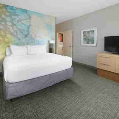 Courtyard Dallas Addison/Quorum Drive Rooms