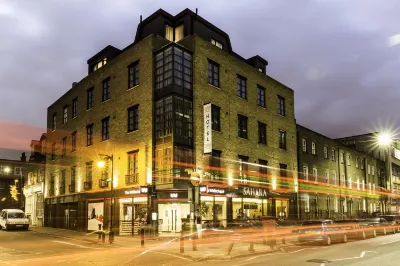 The Whitechapel Отели рядом с достопримечательностью «School of Engineering and Materials Science»