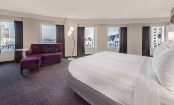 Crowne Plaza Cleveland at Playhouse Square