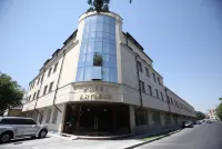 Artsakh Hotel Hotel in zona Fortezza di Erebuni