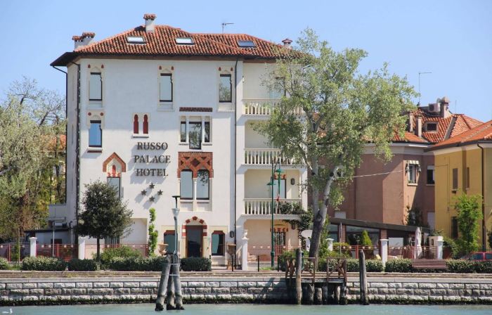 Hotel Russo Palace