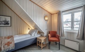 Nyvagar Rorbuhotell - by Classic Norway Hotels