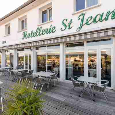 Logis Hôtellerie Saint Jean Hotel Exterior