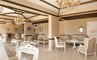 Hotel Carina فنادق في Hacifeyzullah Mahallesi