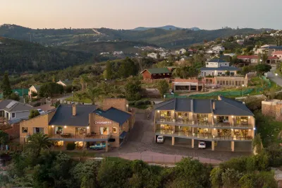 Overmeer Guest House فنادق في Simola Golf and Country Estate
