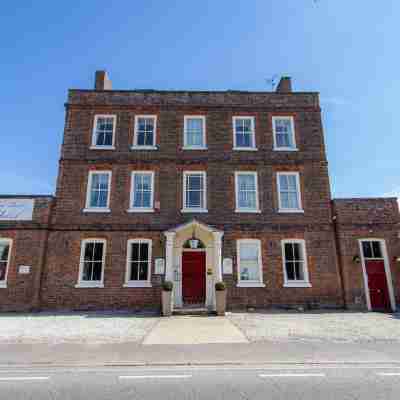 Cley Hall Hotel Exterior