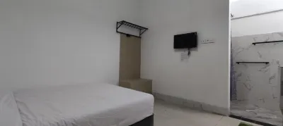 Antasari 8 Homestay Hotels in 