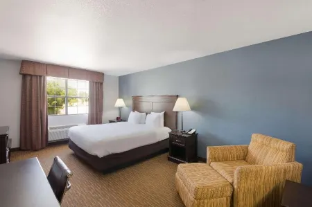 Best Western Temple Inn  Suites