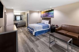 Days Inn by Wyndham Baytown Garth Road I10 East
