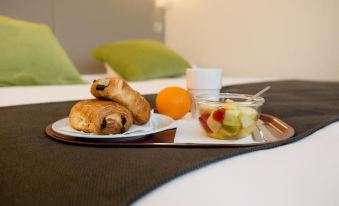 Hotel Inn Design Laval