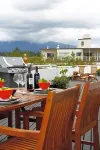 Rosellen Suites at Stanley Park Hotels in Vancouver