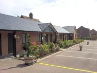 Deangate Motel Hotels in Woolaston
