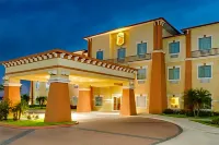 Super 8 by Wyndham Hidalgo/McAllen Area