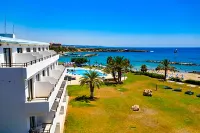Corallia Beach Hotel Apartments - Mountain view