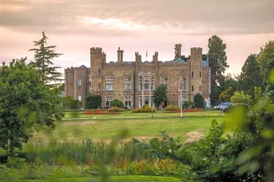 Cave Castle Hotel Hotels in Shipton Thorpe