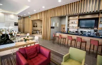 Hilton Garden Inn  Erzincan - Bares