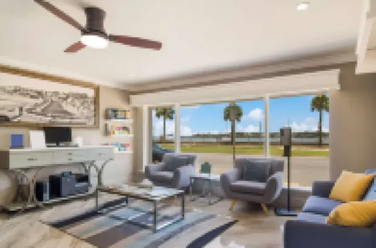 Best Western Bayfront