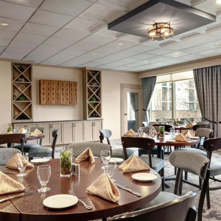 DoubleTree by Hilton McLean Tysons